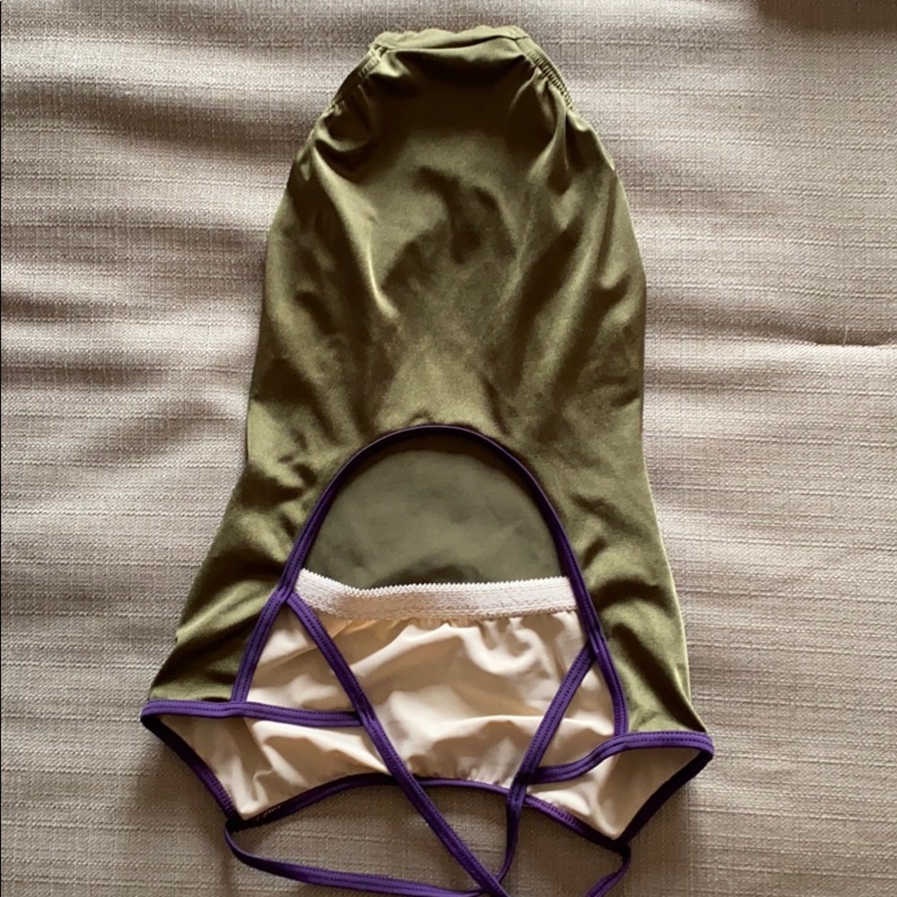 Leotard/bodysuit